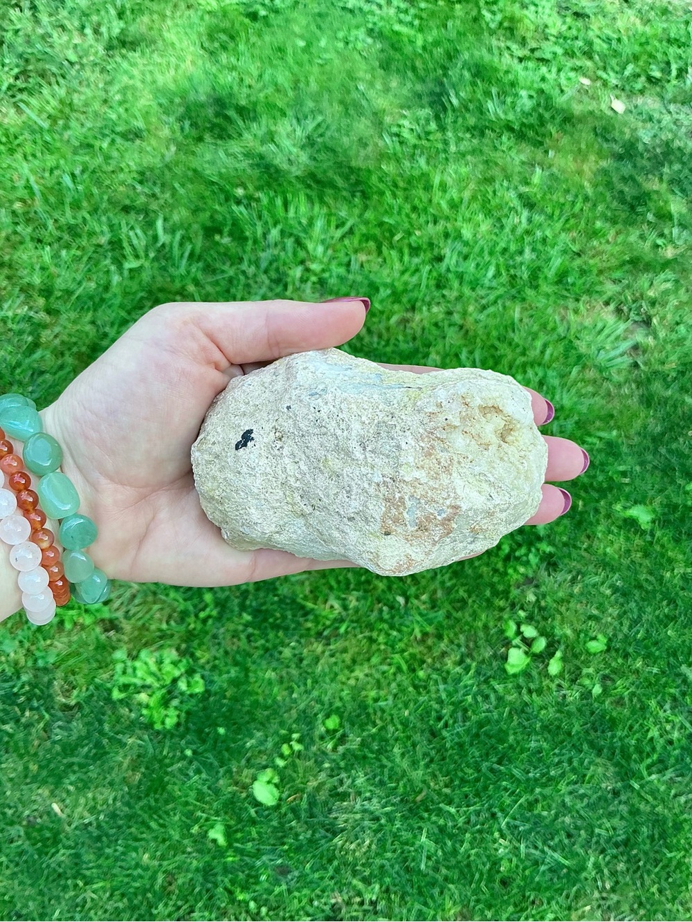Moroccan Geode Half 🤍 - Picture 4 of 8